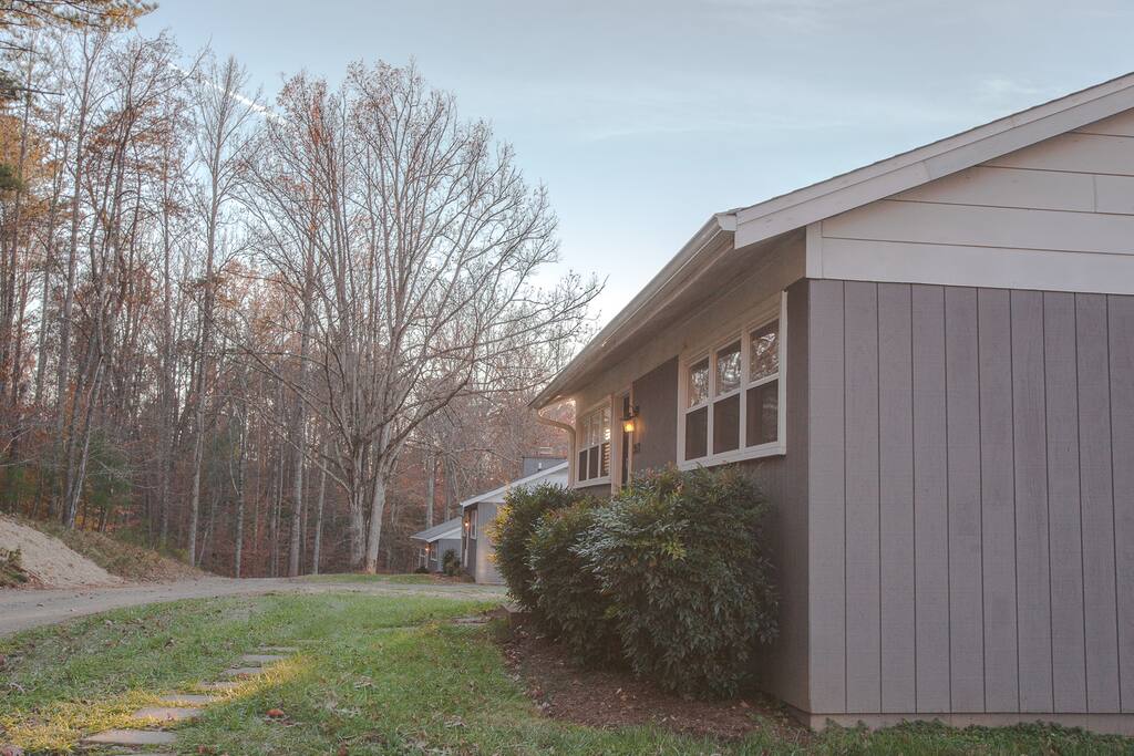 3412- Cottage #2