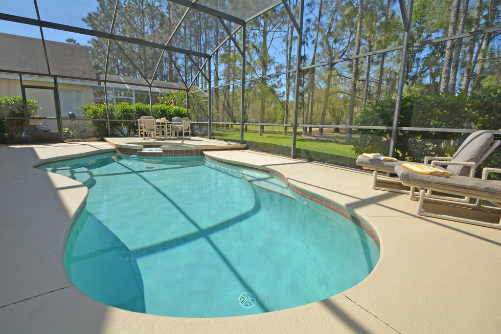 Chair,Furniture,Pool,Resort,Swimming Pool