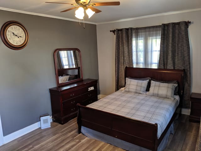 Airbnb Tyler Vacation Rentals Places To Stay Texas