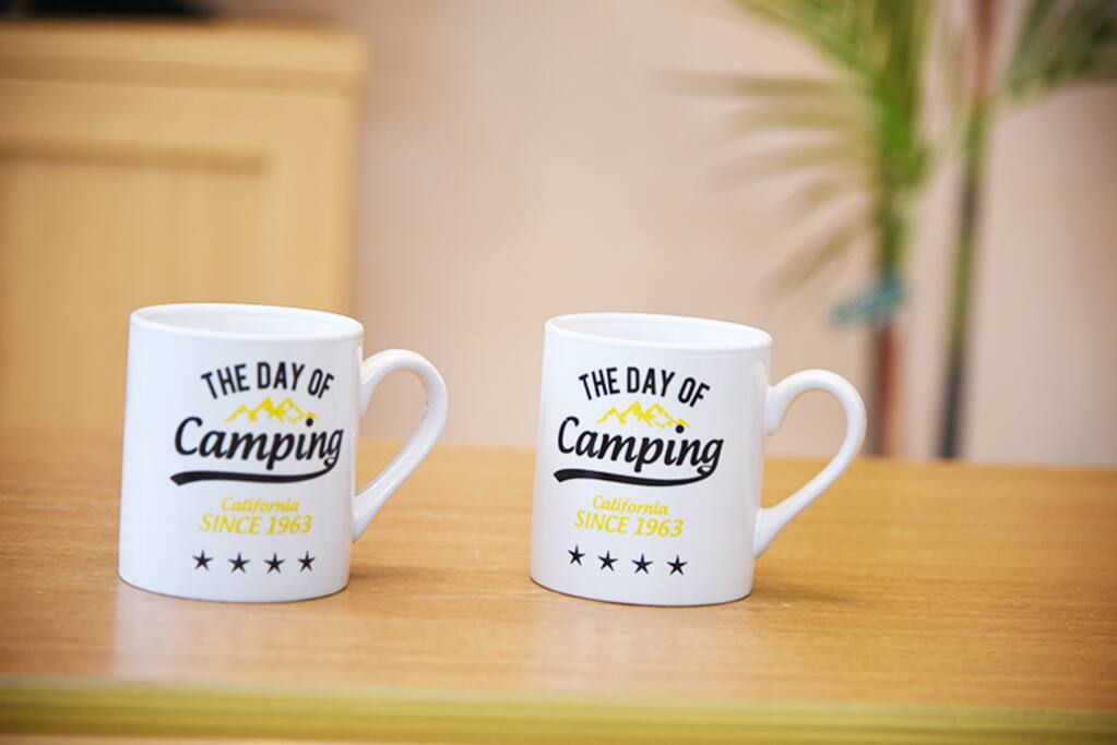 Mugs