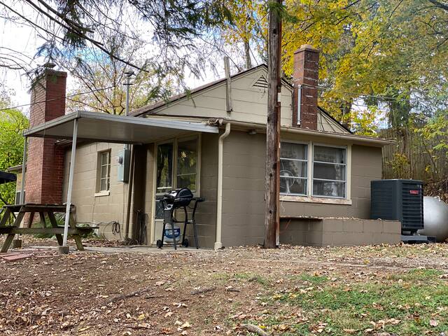 Airbnb Glouster Vacation Rentals Places To Stay Ohio