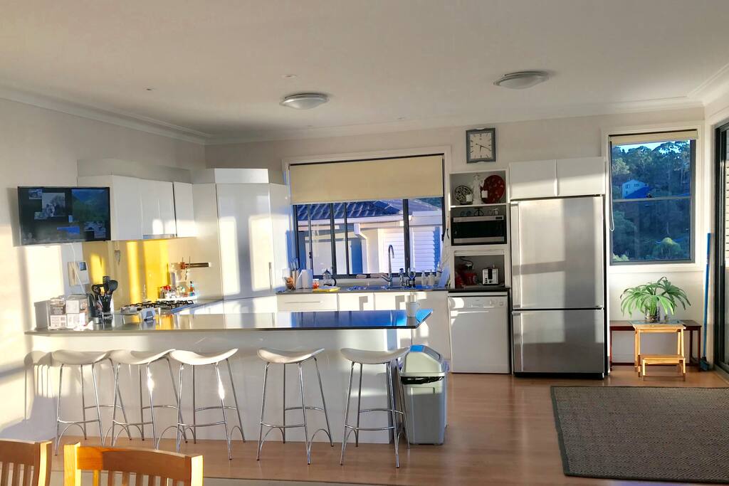 Kitchen and breakfast nook