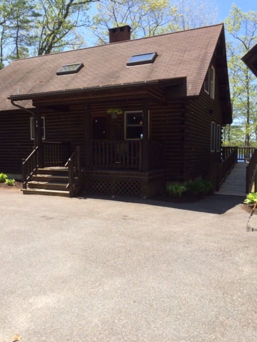 Log home entry.