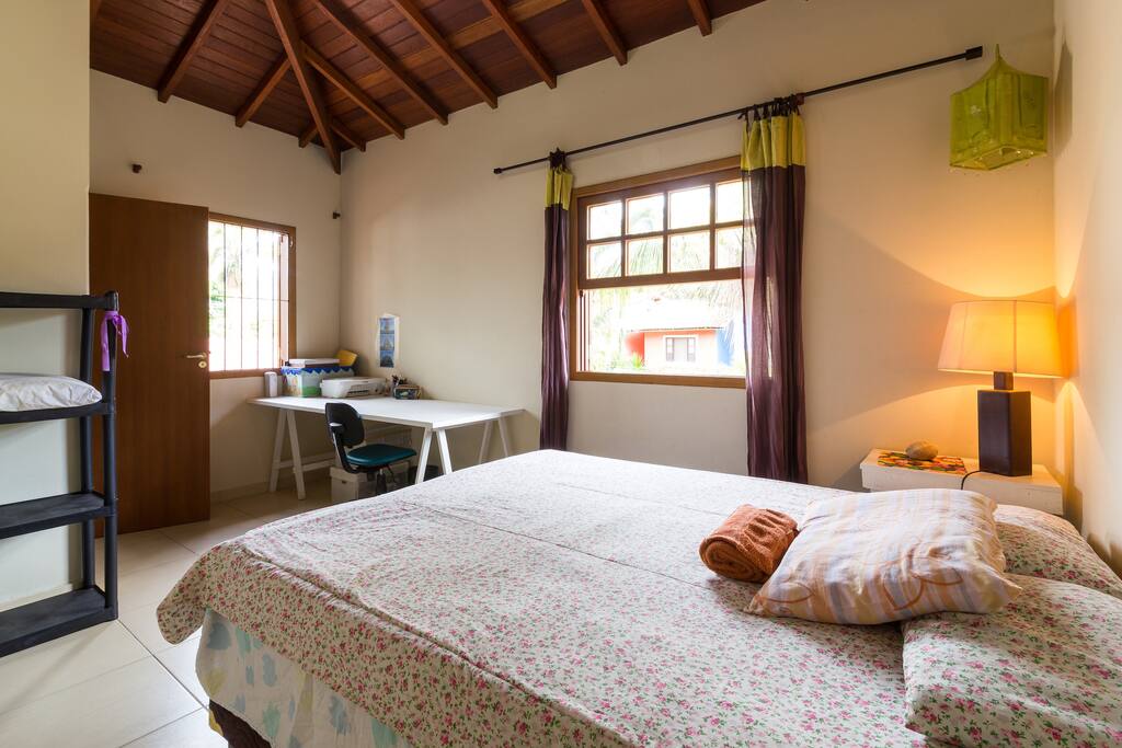suíte primeiro andar cama casal colchão Ortobom