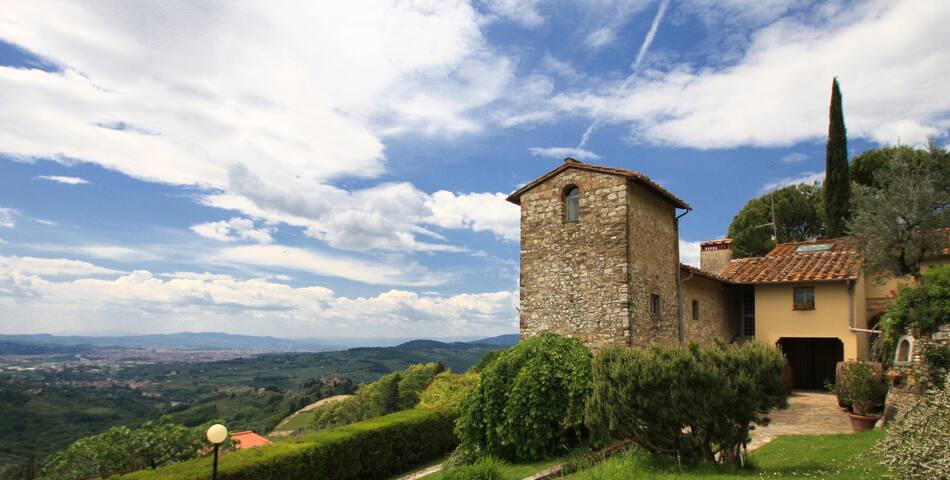 ☆☆☆Magical Gateaway, Pool, Florence View☆☆☆