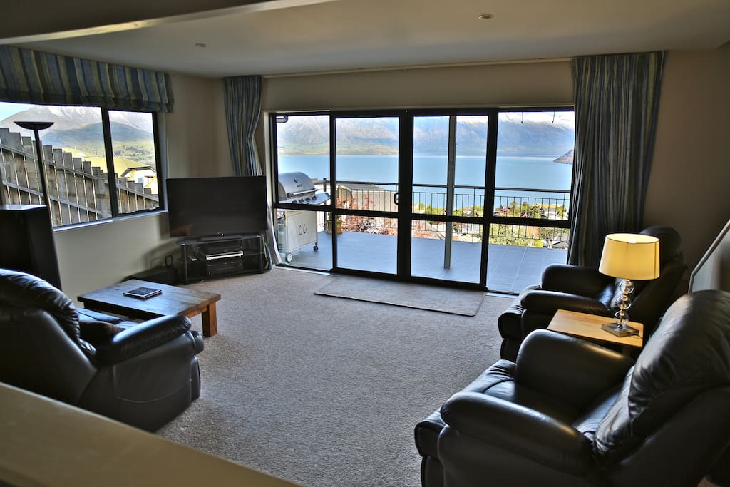 Lounge view