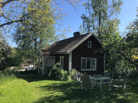 A small landmarkt bakery cottage "Bagarstugan"