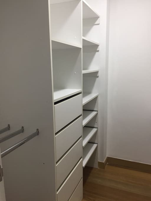 Closet del cuarto principal