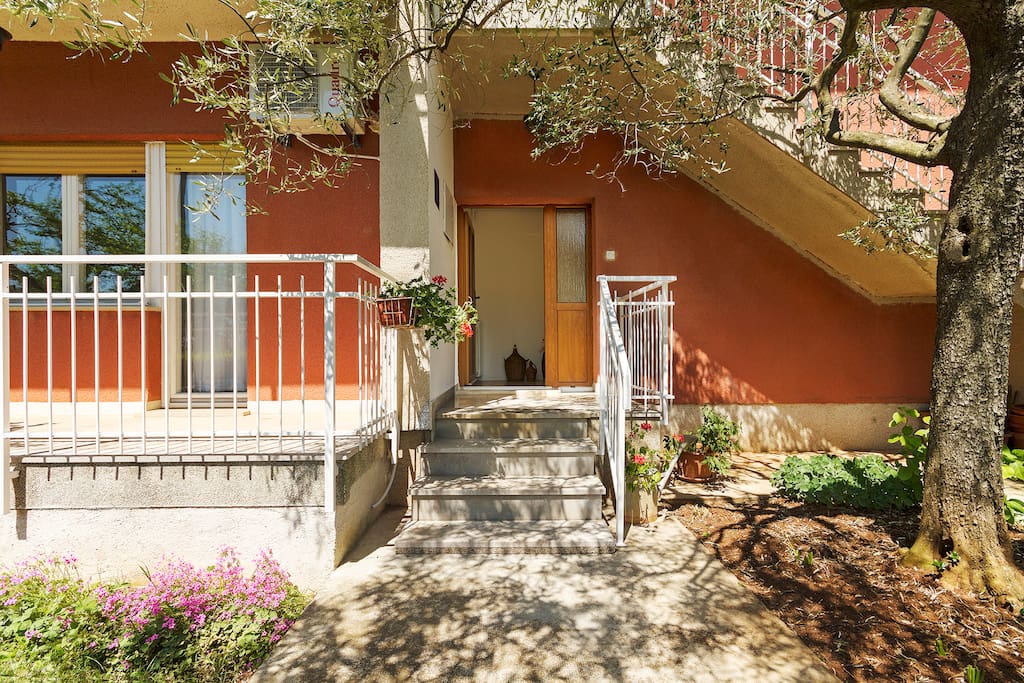 Entrance to the apartment