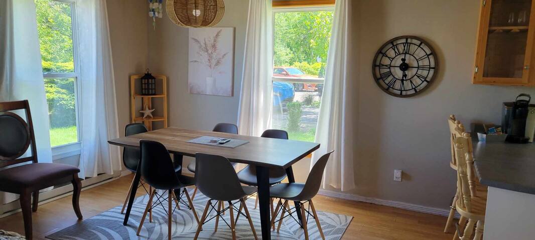 Parlee beach house on Gary ave. gallery image 4