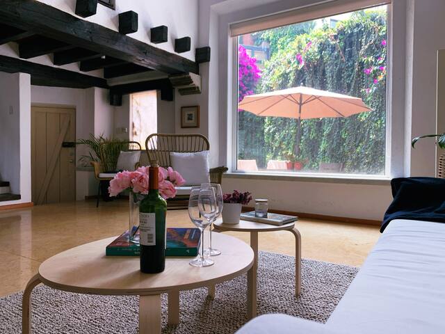 Cozy 2-Bedroom Villa, Luxury Stay in San Angel gallery image 2