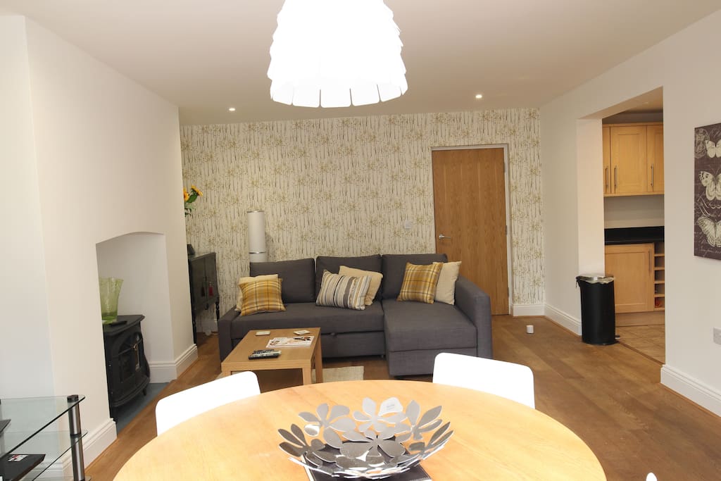 Dining area and lounge.