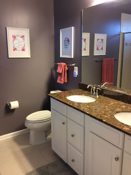 Master bathroom.