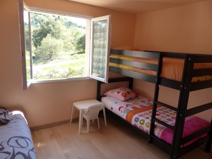 Habitación 3 niños