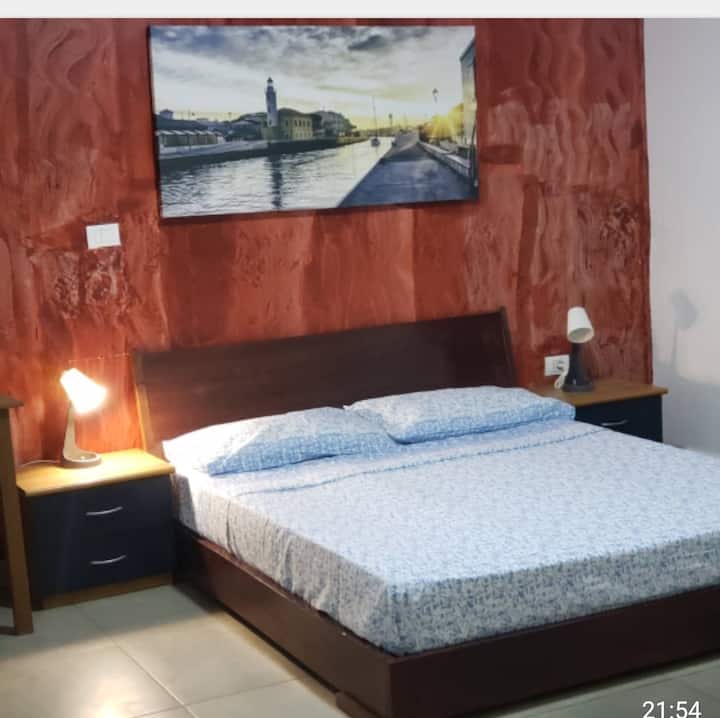 La residence Stone anthony & Kyle Luxury : tous nos lits sont "King_size", vous garantissent un repos confortable et réparateur.
Sentez vous comme chez vous et profitez de ces vacances meritées. 