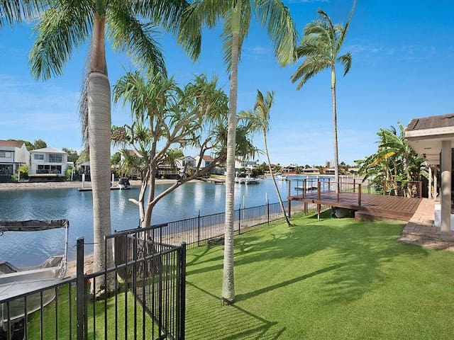 The Palms Mooloolaba Waterfront Home