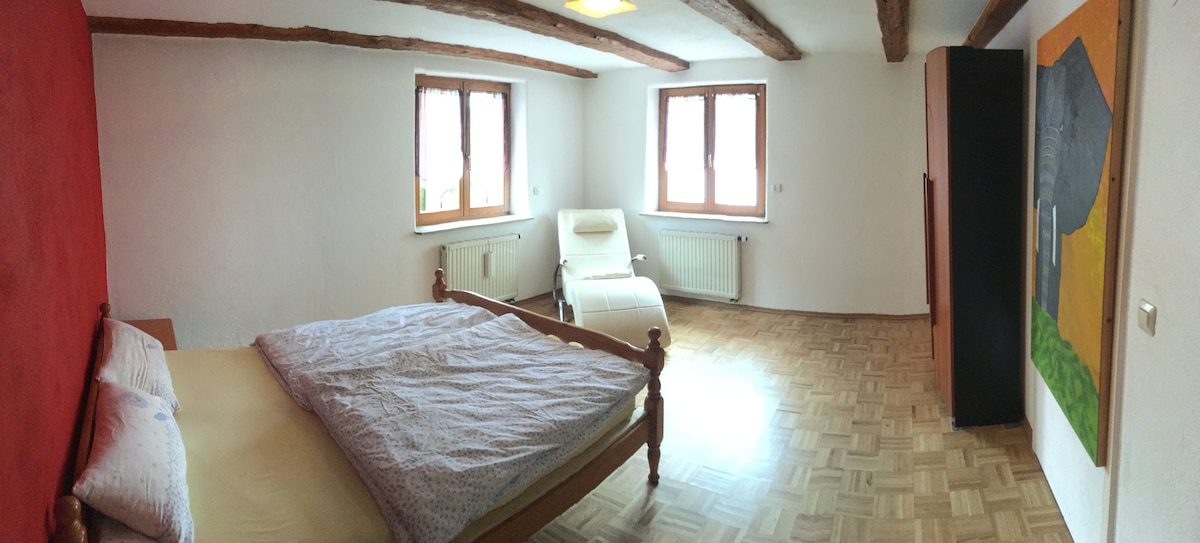 ห้องนอน 1 ชั้นล่าง