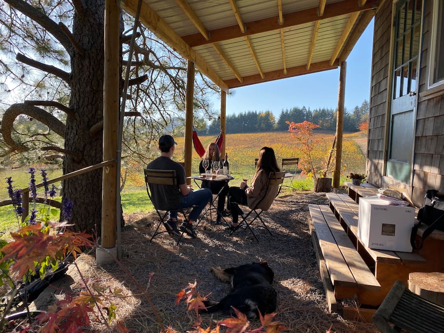 Stay at Worden Hill Farm and walk to wineries Farm stays for Rent in