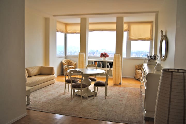 Elegant central flat up to 6 people