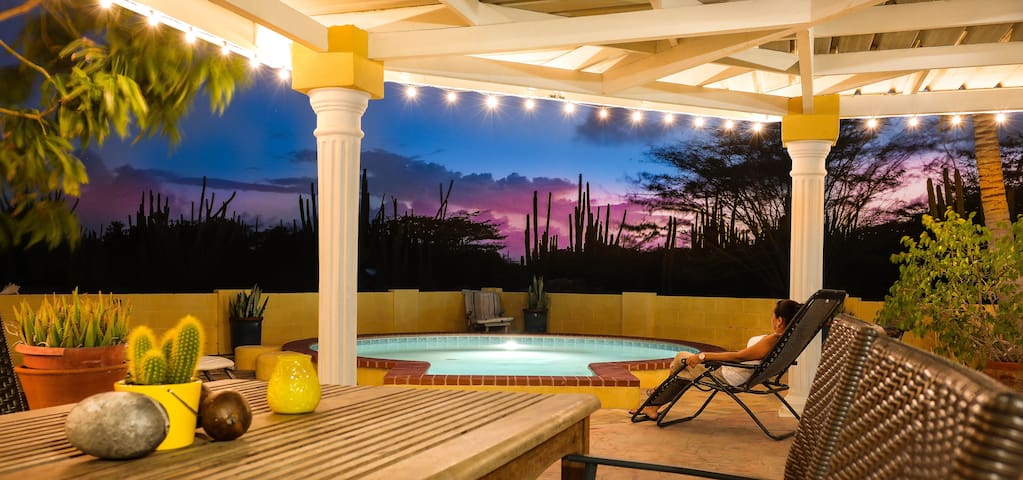 Yellow Escape Aruba Vacation Home