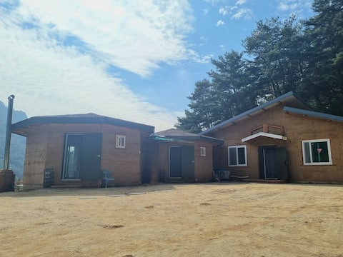[Youngwol, Gangwon-do] Warm Ondol Room_Mureung Eden Mud House_Star Restaurant_View Restaurant_Gudel 