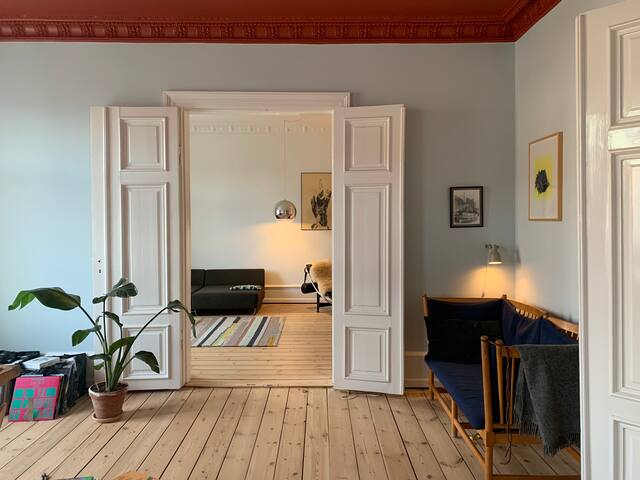 Grand and spacious apartment in central CPH gallery image 5