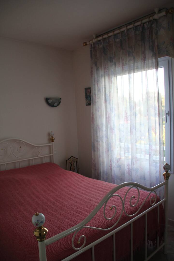 dhomë gjumi