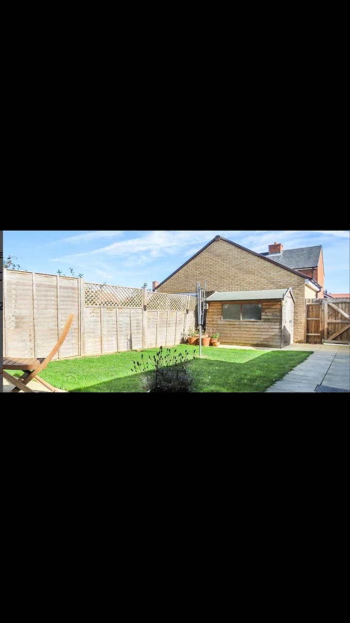 Top 9 Airbnb Vacation Rentals In Biggleswade, United Kingdom Updated