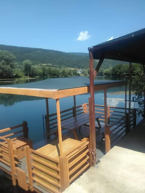 Cottage on Uni Nejla 2