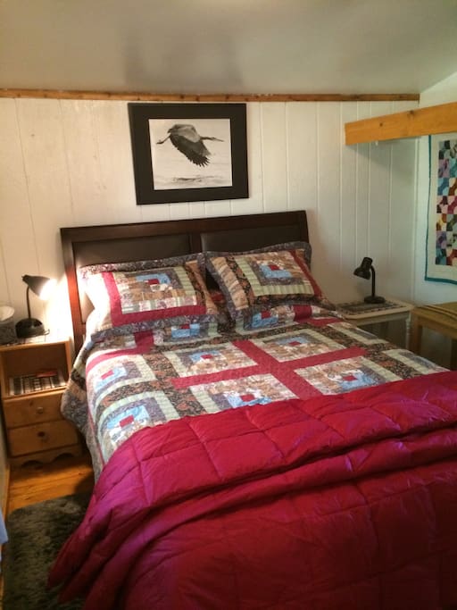New queen Englander mattress