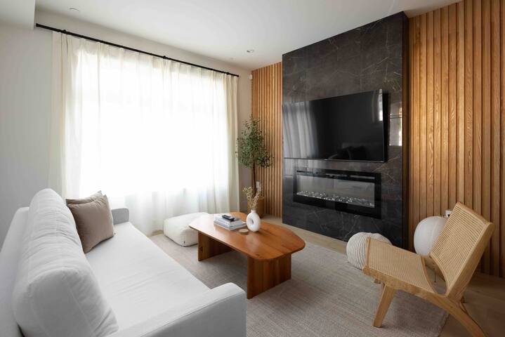 Kyoto House | 15 Min to YVR & Downtown Vancouver gallery image 3