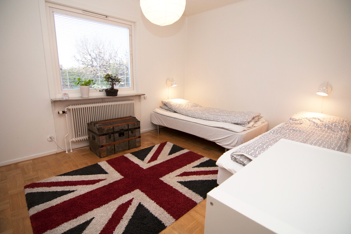 غرفة النوم 2