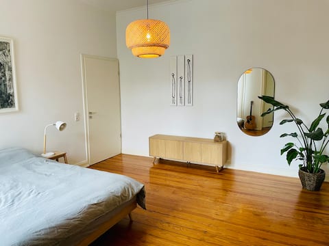 Spacious flat in centre of Bonn