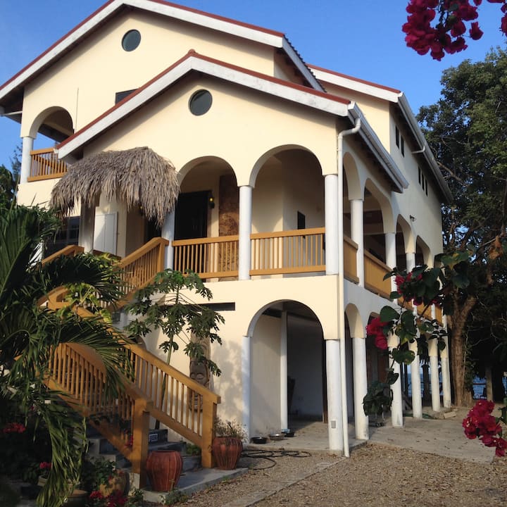 Bougainvillea Beach House GOLD STANDARD CERTIFIED Houses for Rent in Placencia, Stann Creek