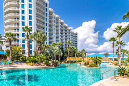 Tropical Escape at the Palms of Destin
