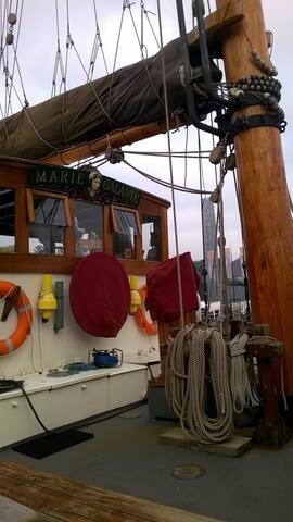 Groeps accommodatie “Marie Galante” in Rotterdam gallery image 3