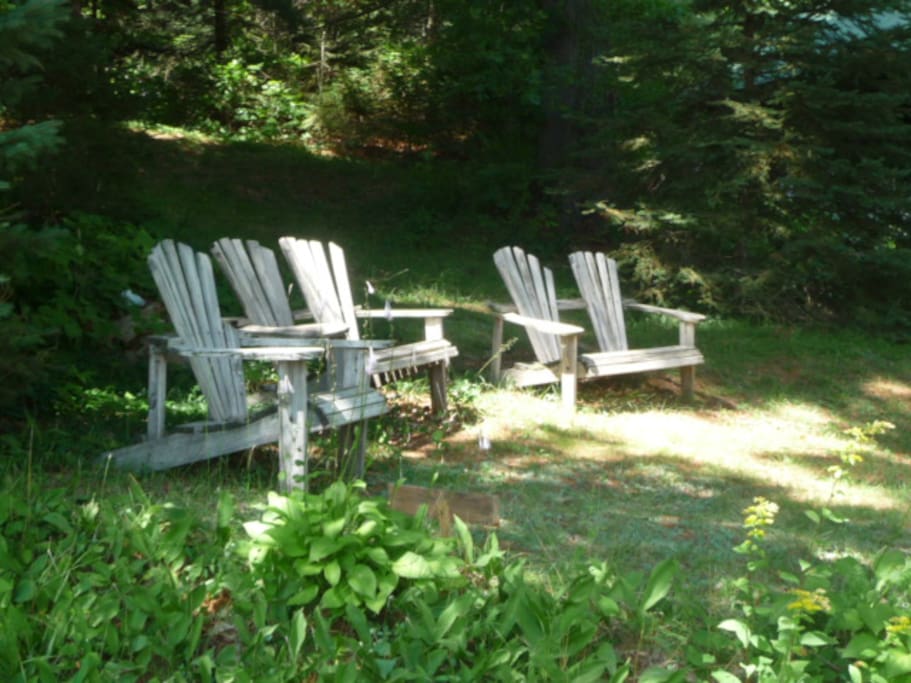 Burke's Outdoor Internet Cafe!