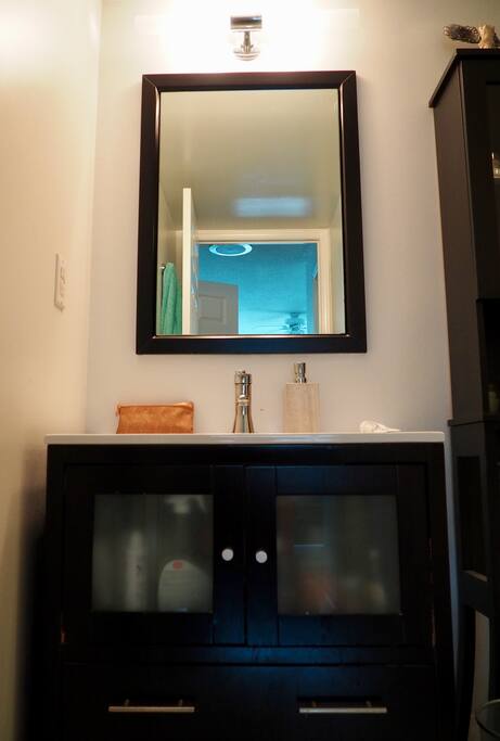 Private bathroom in the bedroom