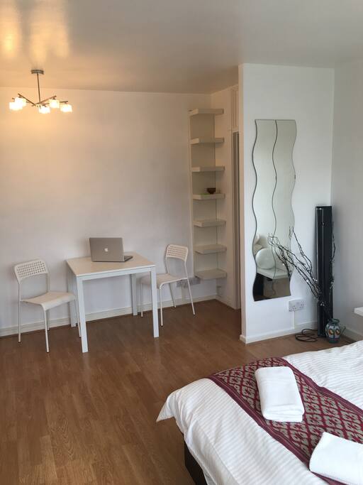 Lounge/bedroom