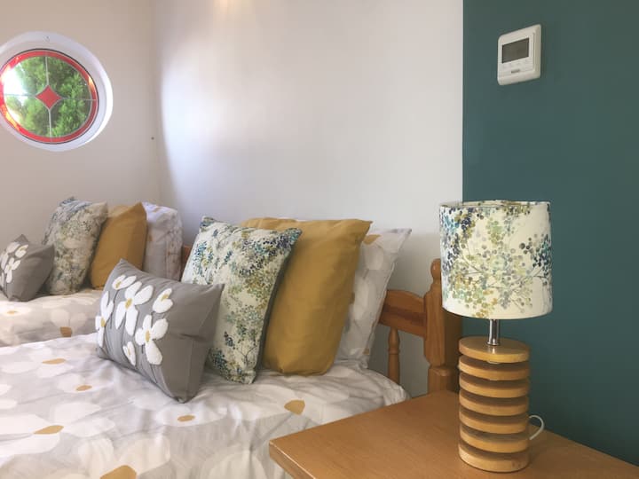 Redditch Holiday Rentals & Homes England, United Kingdom Airbnb