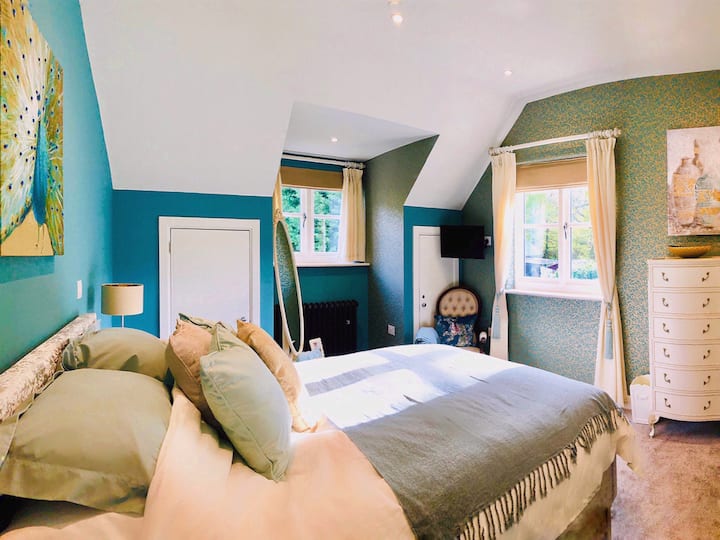 "The house has everything you need and more! To top it off, we didn't need to fight over the best bedroom because they were all great!!! I could keep going.... This house far exceeded our expectations" Matt, *****