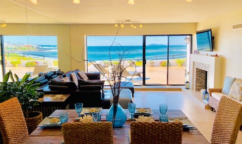 Luxurious Oceanfront 3 Bedroom Villa-Amazing Views