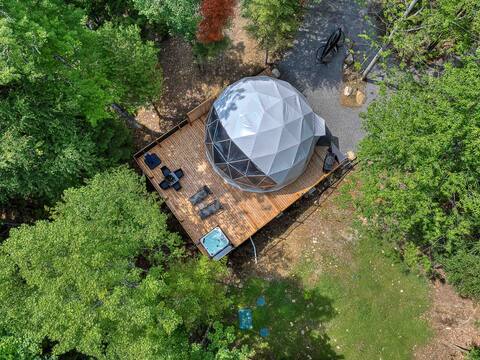 Ocean Dome with Hot Tub