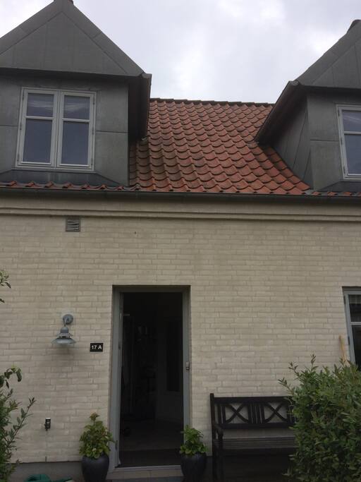 Indgang til mit hus.
