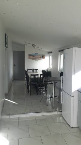 listing_image