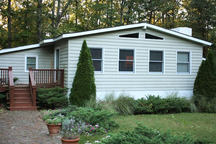 Airbnb Nutbush Vacation Rentals Places To Stay North