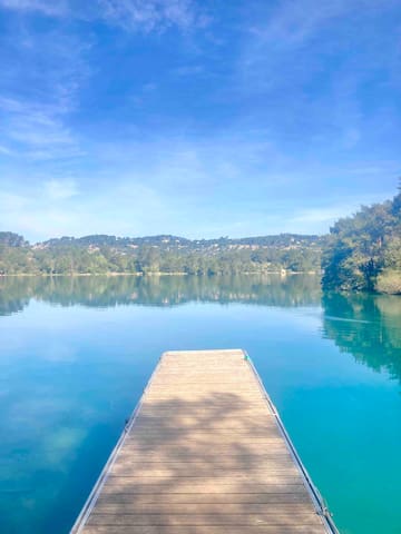 Entire home with 1 bedrooms in Lac de Sainte-Croix - HAVRE DE PAIX - Face au lac !