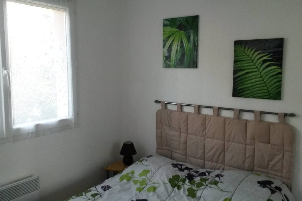 Chambre avec lit 2 pers 140x190