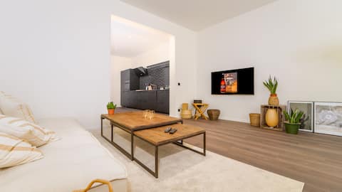 ZILT -A brand new guesthouse - floor 1