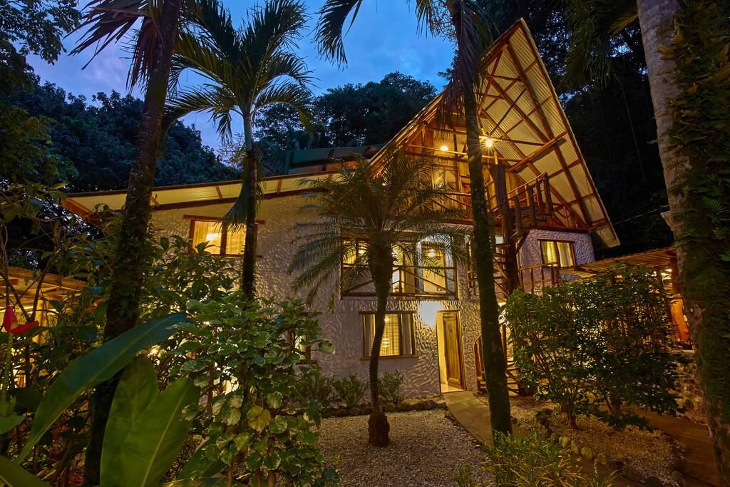 "An oasis within itself. Entre Dos Aguas provides solitude within the most beautiful surroundings." - quote from previous guest on TripAdvisor
